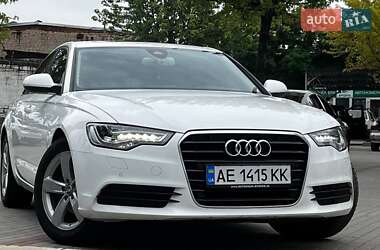 Седан Audi A6 2014 в Днепре