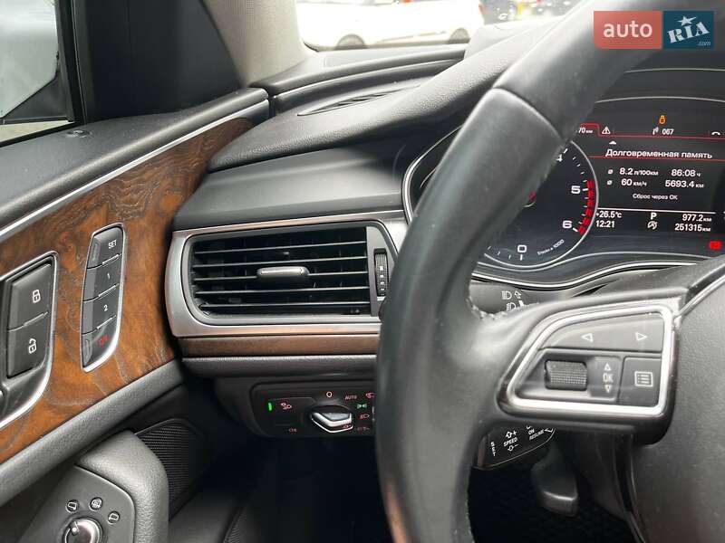 Седан Audi A6 2014 в Днепре