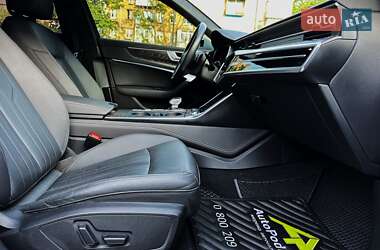 Седан Audi A6 2020 в 