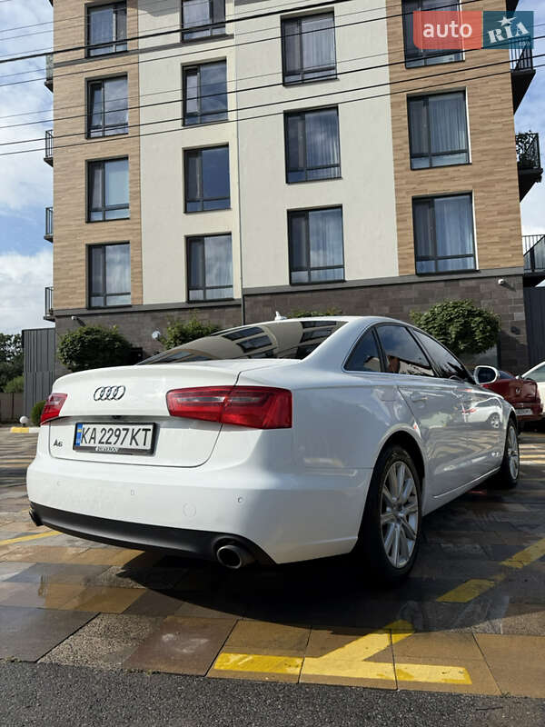 Седан Audi A6 2013 в Киеве