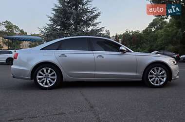 Седан Audi A6 2013 в 