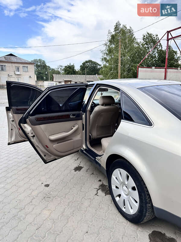 Седан Audi A6 1998 в Тростянці