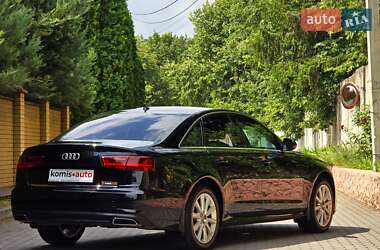 Седан Audi A6 2015 в 