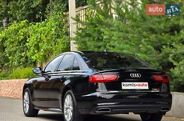 Седан Audi A6 2015 в 