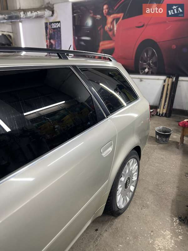 Универсал Audi A6 2003 в Бурыни