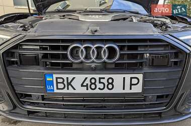 Седан Audi A6 2019 в 