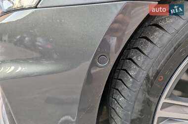 Седан Audi A6 2019 в 