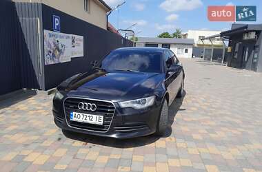 Седан Audi A6 2012 в 