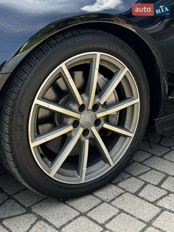 Седан Audi A6 2015 в Львове