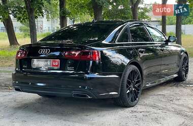 Седан Audi A6 2016 в 