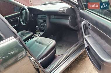 Седан Audi A6 1996 в 