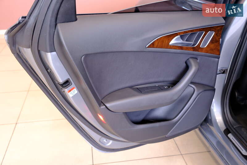 Седан Audi A6 2013 в Одессе