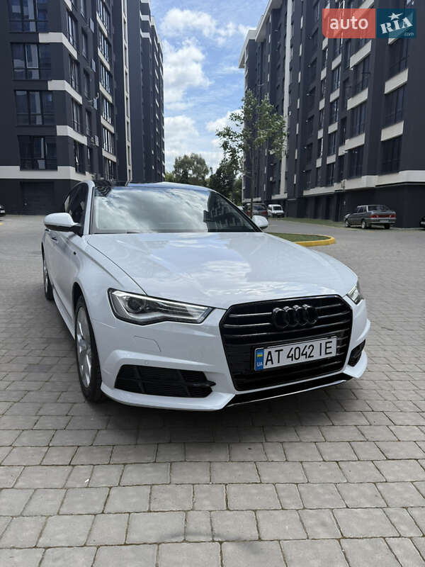 Седан Audi A6 2016 в 