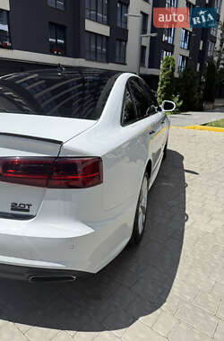 Седан Audi A6 2016 в 