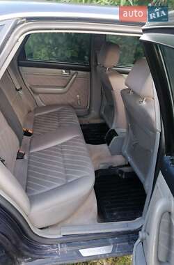 Седан Audi A6 1995 в 