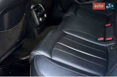 Седан Audi A6 2012 в 