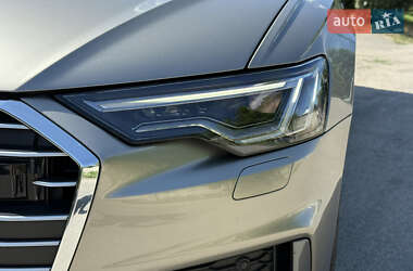 Седан Audi A6 2019 в 