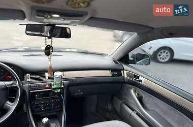 Седан Audi A6 1998 в 