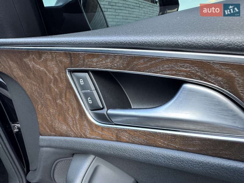 Седан Audi A6 2014 в Киеве