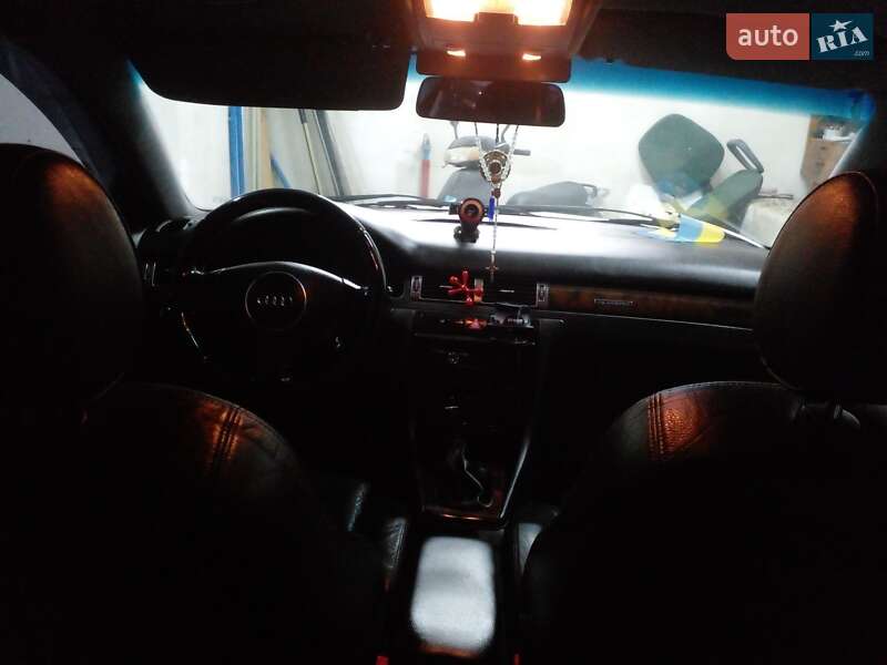 Седан Audi A6 1997 в Львові