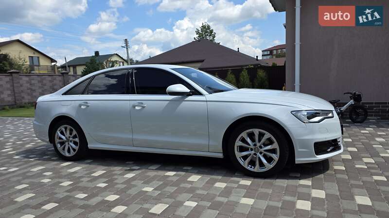 Седан Audi A6 2015 в Харькове