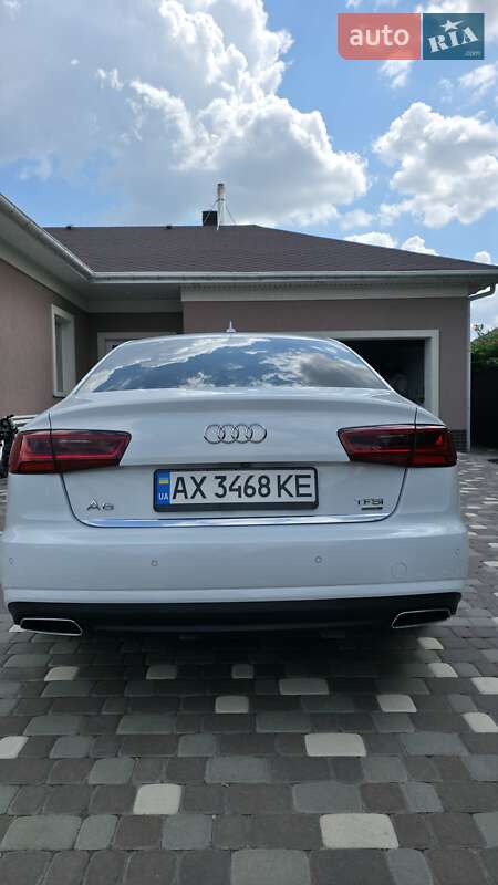 Седан Audi A6 2015 в Харькове