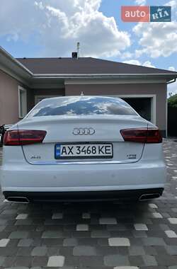Седан Audi A6 2015 в 