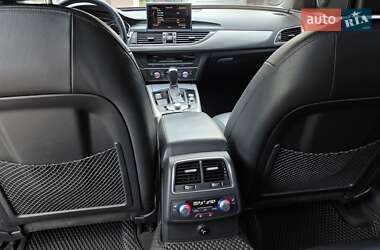 Седан Audi A6 2015 в 