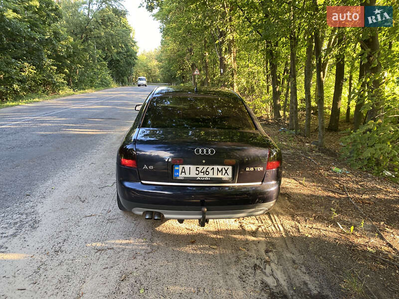 Седан Audi A6 2001 в Ржищеве