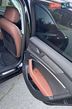 Седан Audi A6 2023 в 