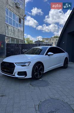 Седан Audi A6 2020 в 