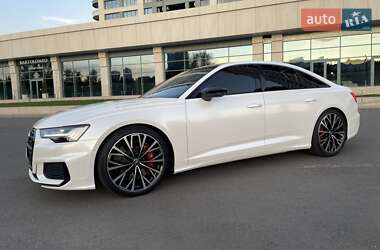 Седан Audi A6 2018 в 
