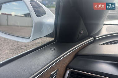 Седан Audi A6 2016 в 