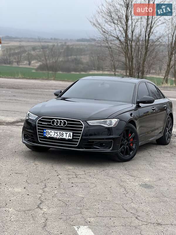 Седан Audi A6 2015 в 