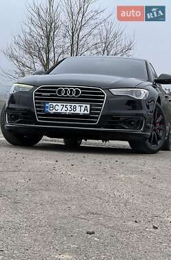 Седан Audi A6 2015 в 
