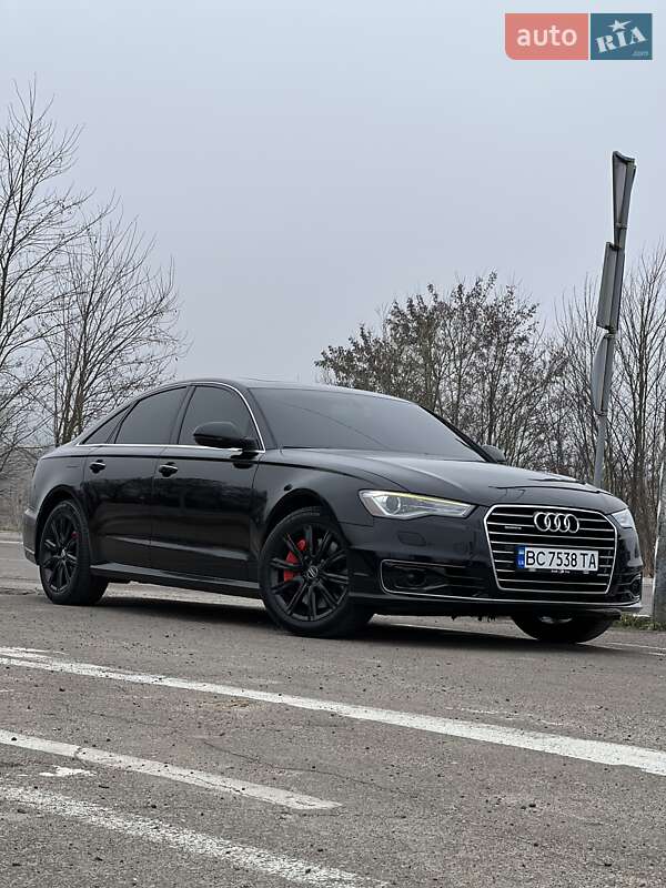 Седан Audi A6 2015 в Дрогобыче