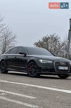 Седан Audi A6 2015 в 
