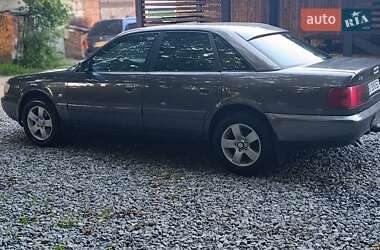 Седан Audi A6 1997 в Чорткове