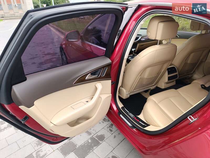 Седан Audi A6 2012 в Шептицькому