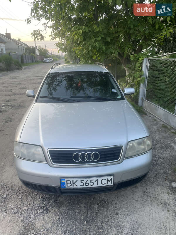 Универсал Audi A6 2000 в Березному