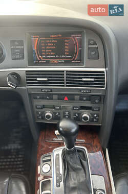 Седан Audi A6 2004 в 
