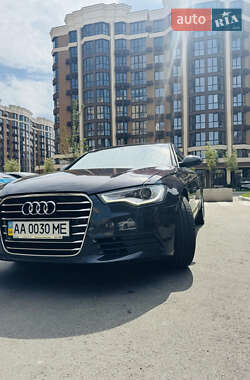 Седан Audi A6 2012 в 