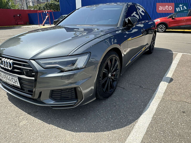 Седан Audi A6 2020 в Ужгороде