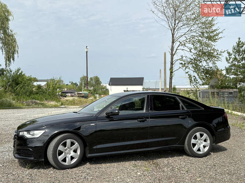 Седан Audi A6 2012 в Самборе