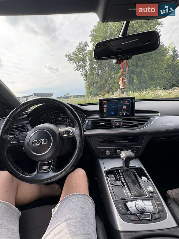 Седан Audi A6 2012 в Самборе