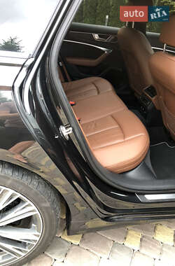Седан Audi A6 2019 в 