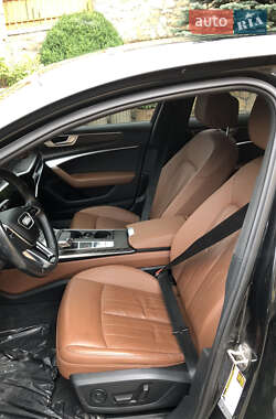 Седан Audi A6 2019 в 