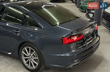 Седан Audi A6 2015 в 