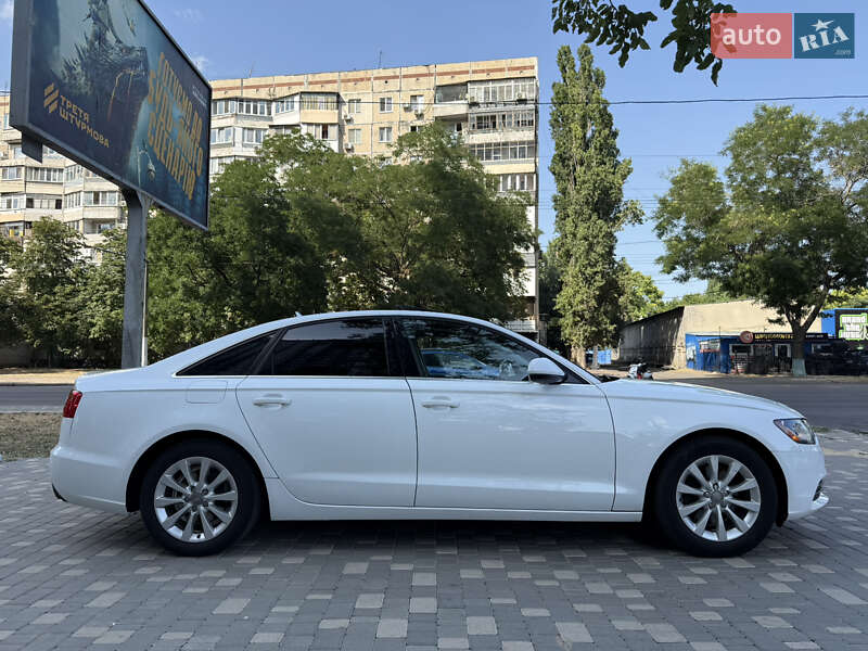 Седан Audi A6 2012 в Одессе