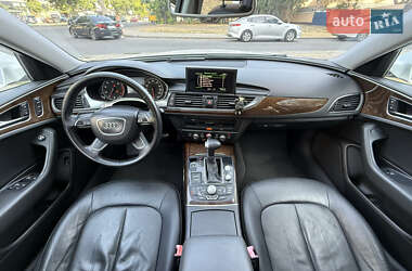 Седан Audi A6 2012 в 